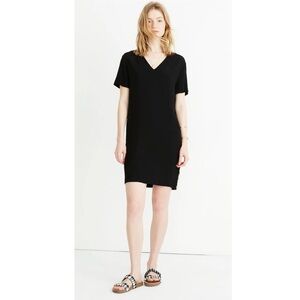 Madewell Side-Button Easy Dress Black Viscose Shift Dress Size M Minimalist
